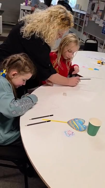Facebook image 1202182668183665